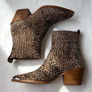 Dolce Vita Serena Leopard Suede Booties